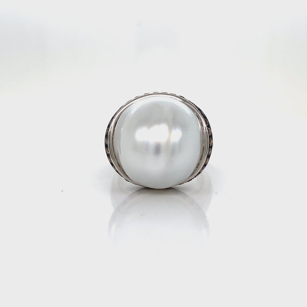 Autore Pearl & Diamond Ring