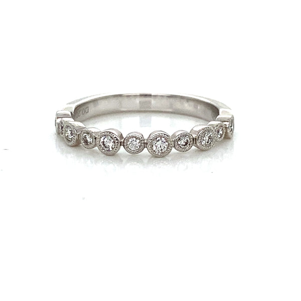 Bezel Set Wedder